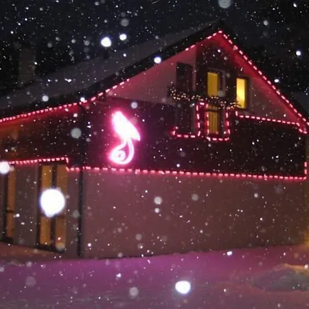 Pelikan - Przy Plazy Lodge Dźwirzyno