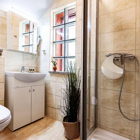 Lodge Pelikan - Przy Plazy *