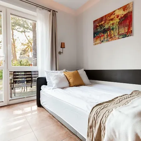 Pelikan - Przy Plazy * Dźwirzyno