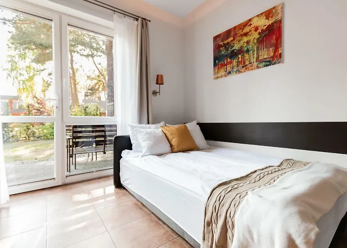 Pelikan - Przy Plazy * Dźwirzyno